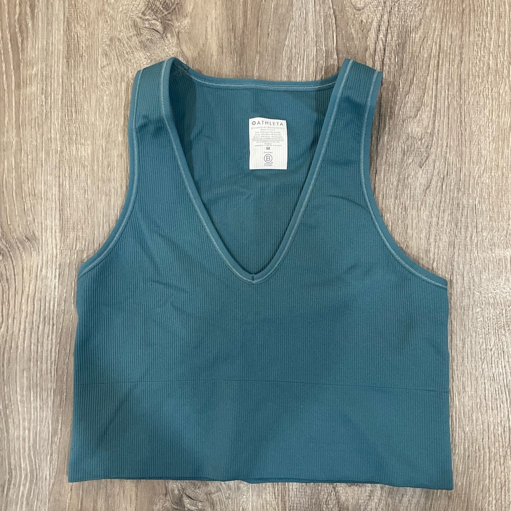 Athleta Crop Top- Size Medium